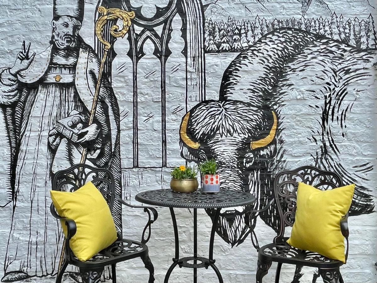 The Bishop And The Bison Bed and Breakfast York Eksteriør billede
